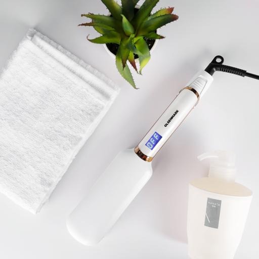 Wide Plate Hair Straightener - Image 4